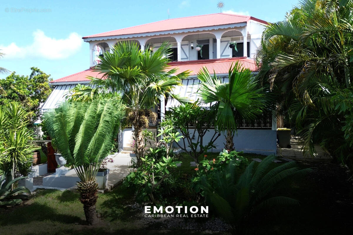 Maison à SAINT-FRANCOIS