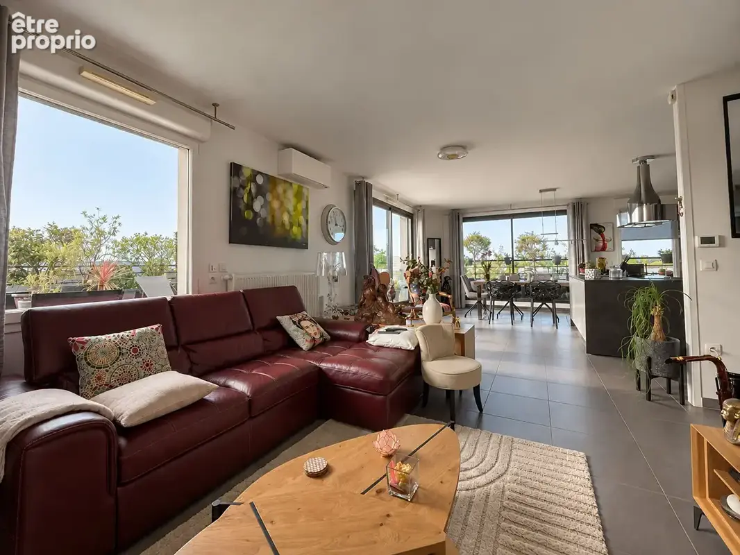 BRUGES -  Appartement T4 d'exception avec terrasse de plus de 110m² et deux parkings - photo 4