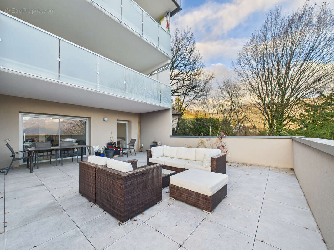 Appartement à BASSENS