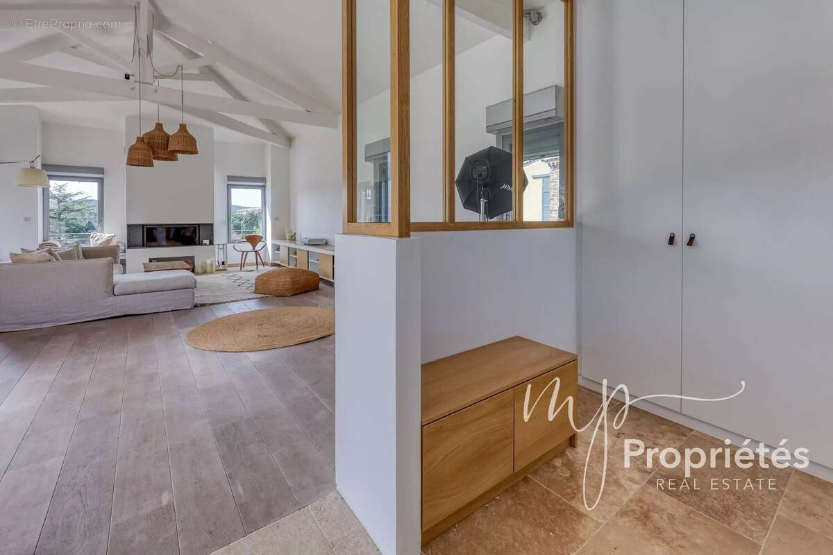 Maison à BORMES-LES-MIMOSAS