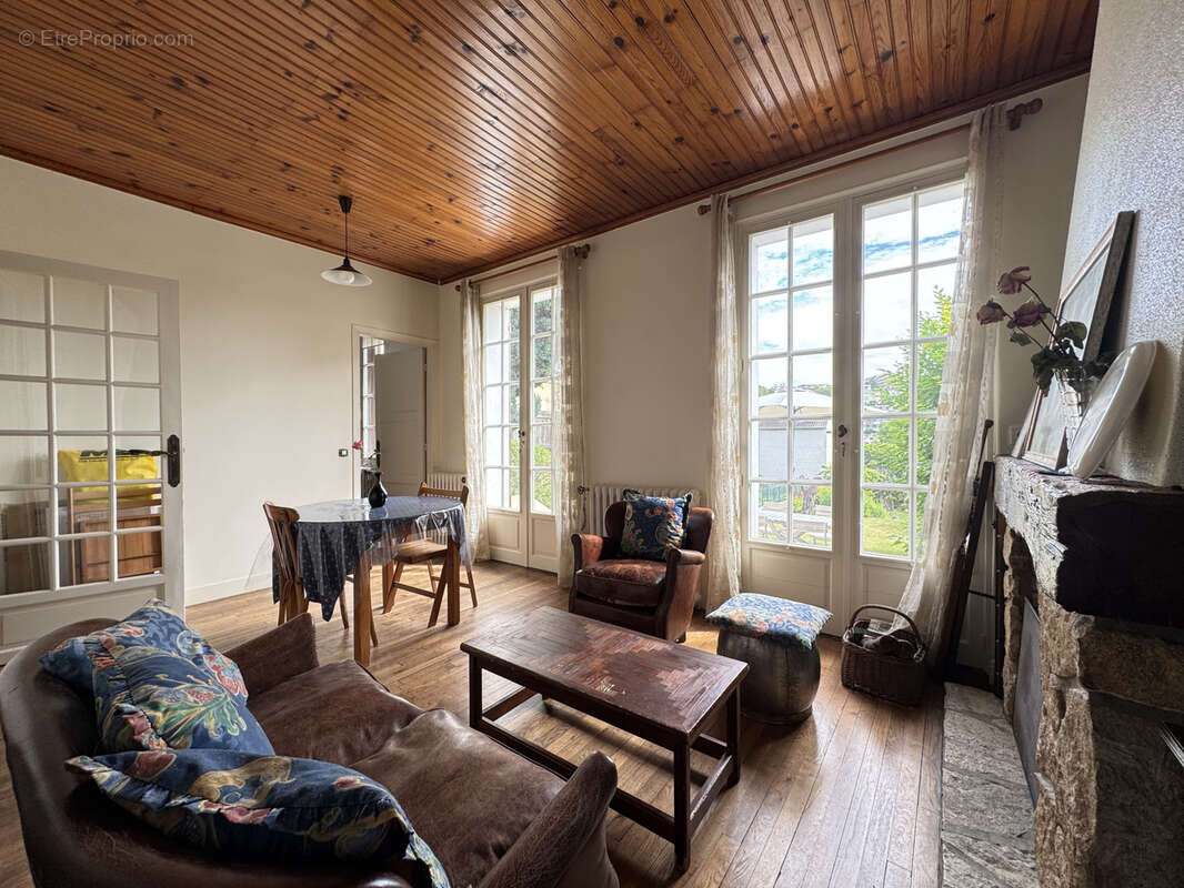 Maison - 60,02 m2 - 5 pièces - photo 10