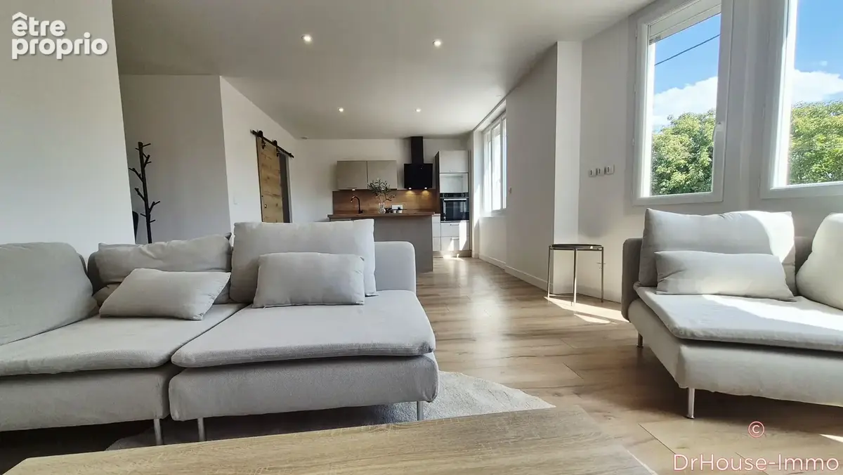 Appartement 5 pièces 82 m² à vendre à Aubiere (63170) - photo 3