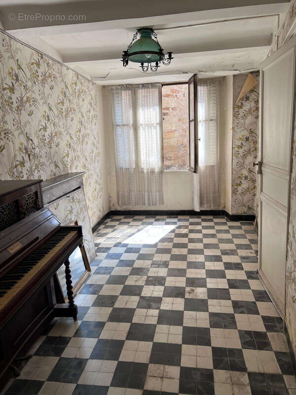 Maison à SAINT-AFFRIQUE