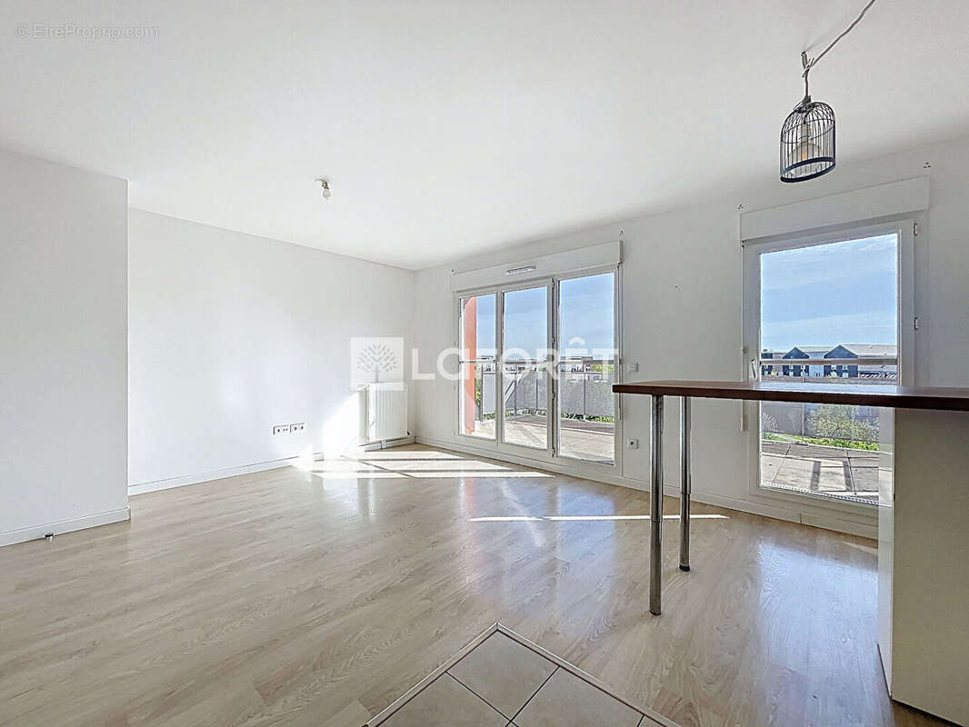 Appartement Lieusaint 4 pièce(s) 71 m2 dernier étage - photo 4