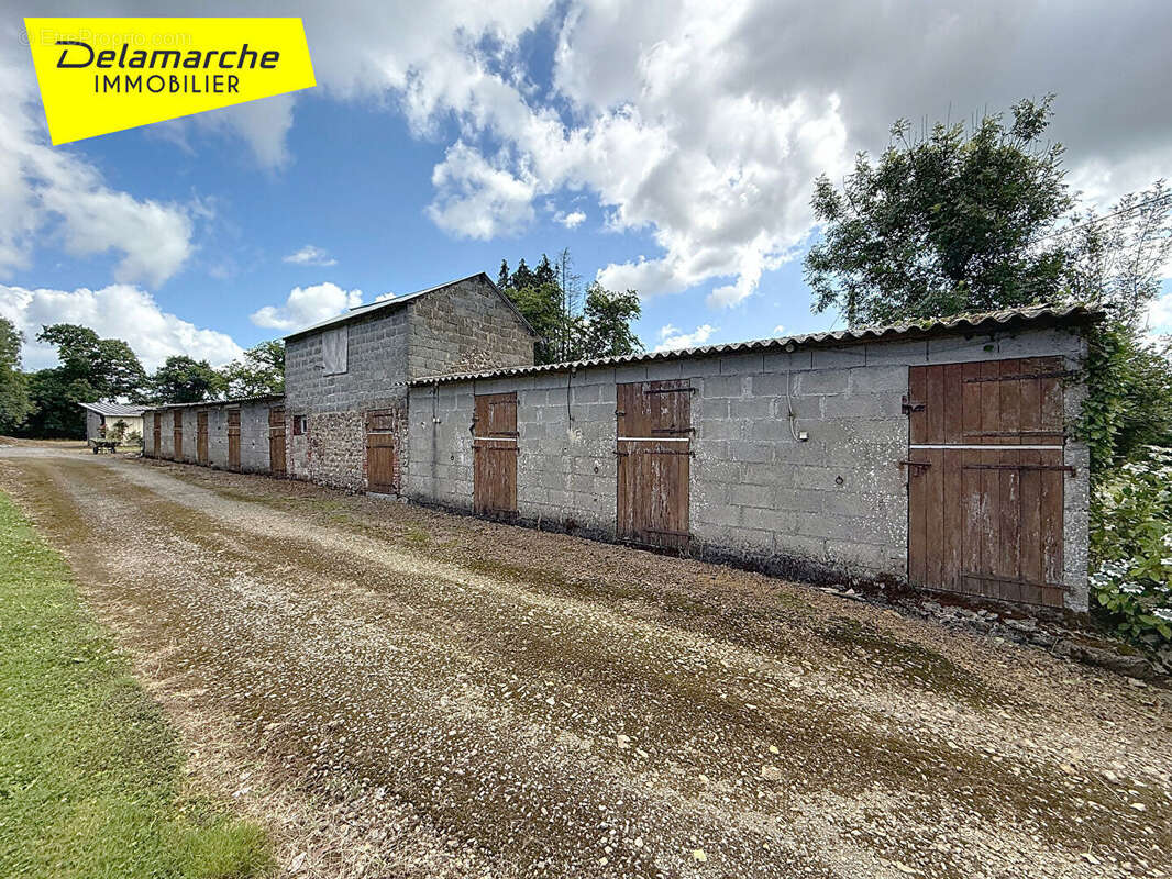 A vendre maison avec dépendances à la chapelle cecelin - photo 15