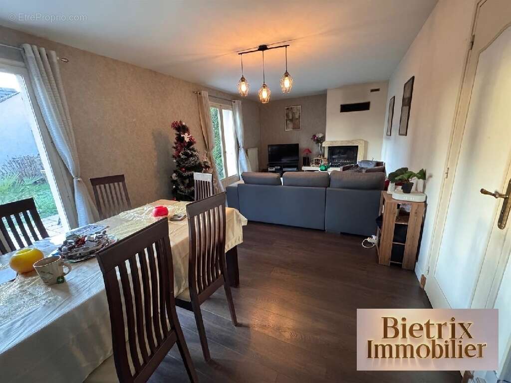 Maison à L'ISLE-ADAM