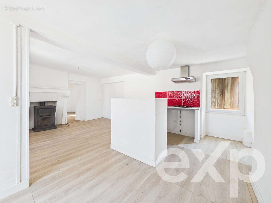 Maison 97 m² à Montliot-Et-Courcelles  - photo 2