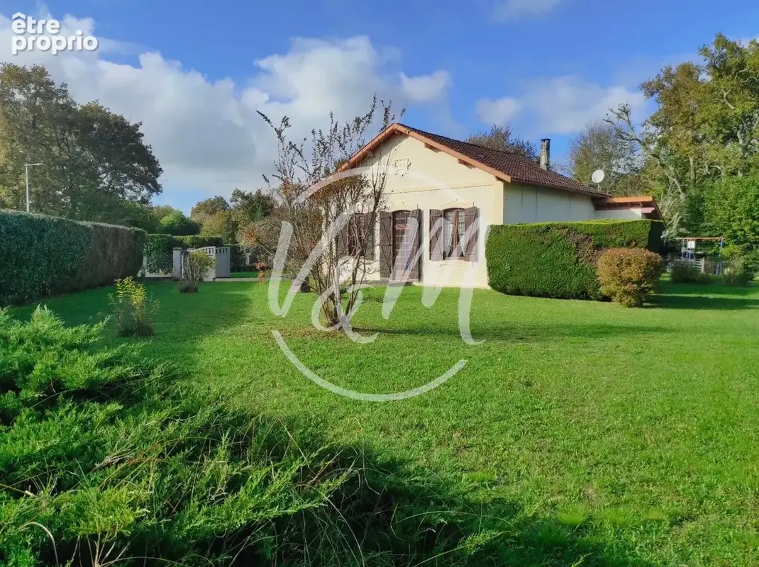 Photo Maison à Audenge au prix de 299 775€