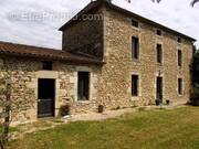Maison à MONSEGUR