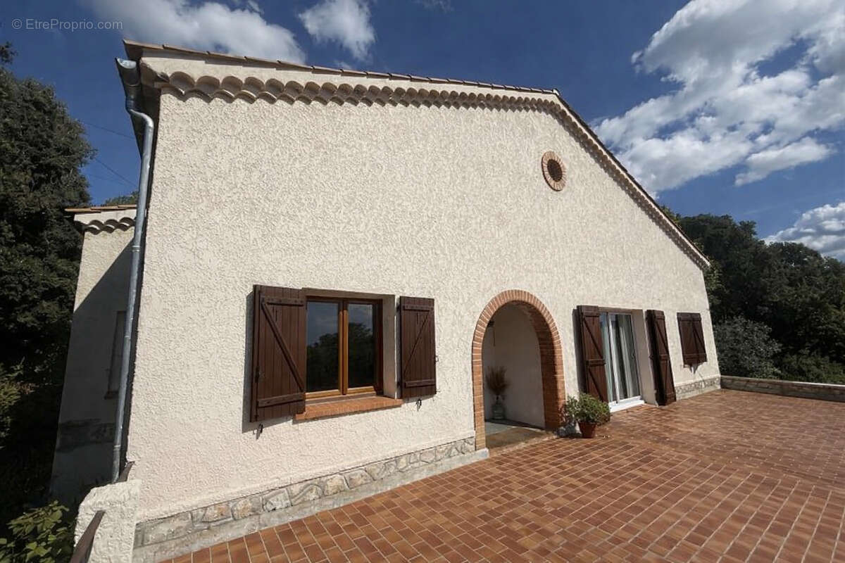 Maison à TRANS-EN-PROVENCE