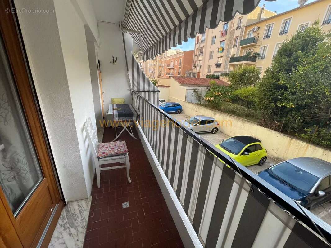 Appartement à BEAULIEU-SUR-MER