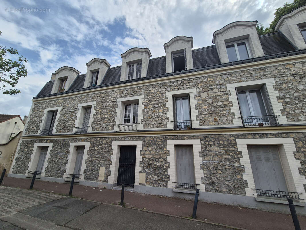 Appartement à FONTENAY-SOUS-BOIS