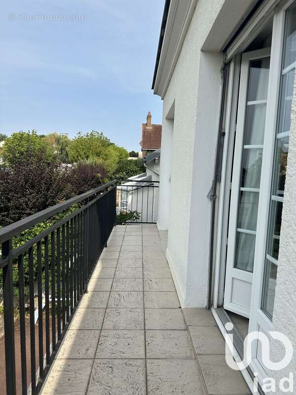 Photo 6 - Appartement à VILLIERS-SUR-ORGE