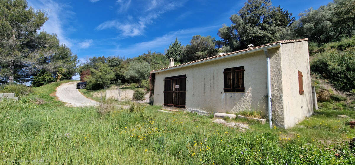 Maison à LA CADIERE-D'AZUR