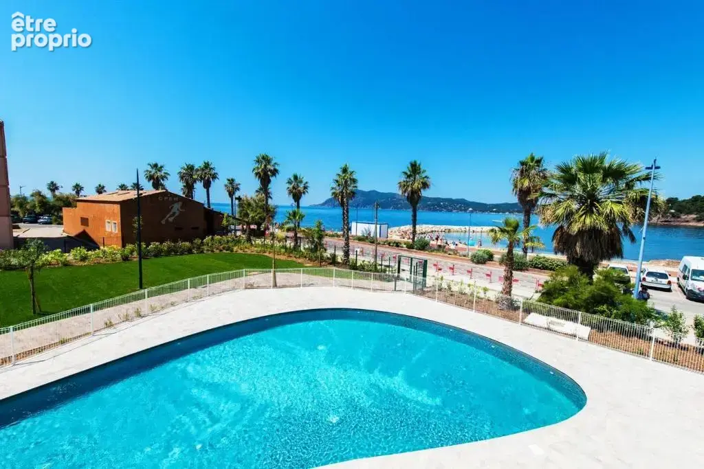 Appartement à SAINT-MANDRIER-SUR-MER