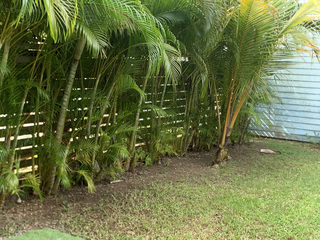 Maison à LES TROIS-ILETS