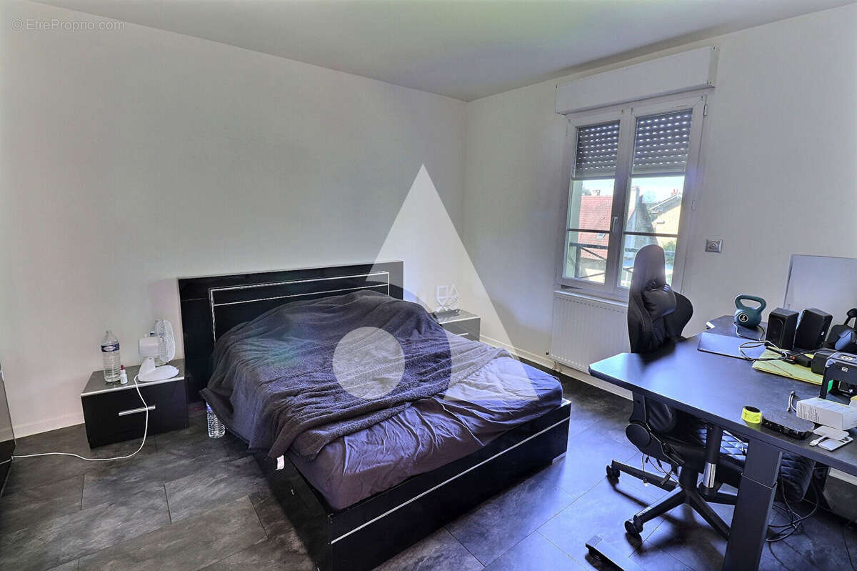 Maison à SAINT-OUEN-L&#039;AUMONE