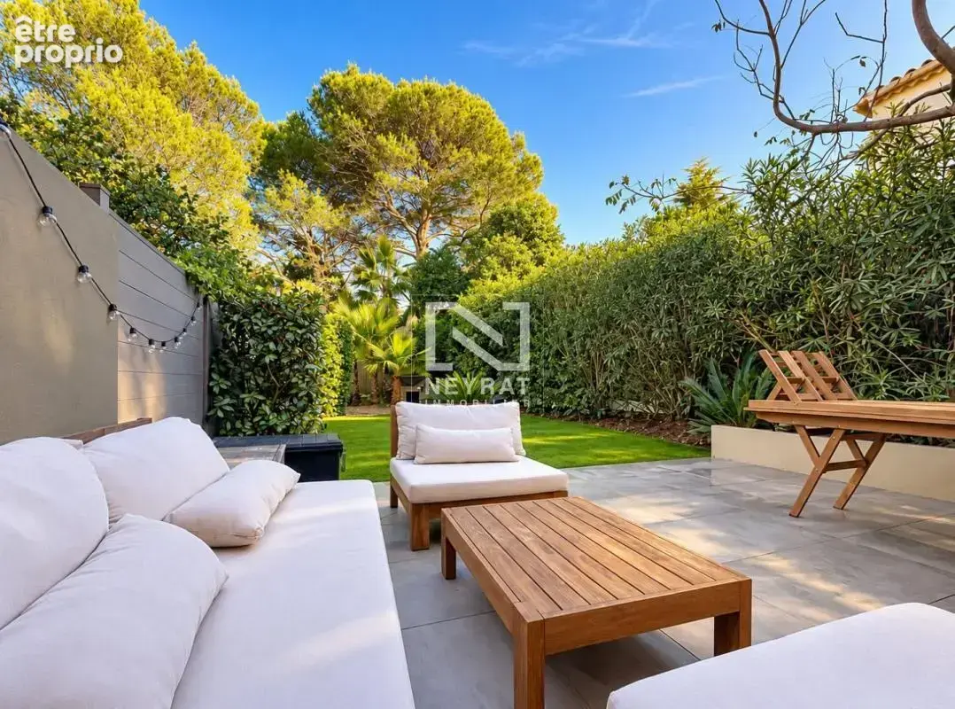 Saint raphael - proche commerces et ecoles - photo 2