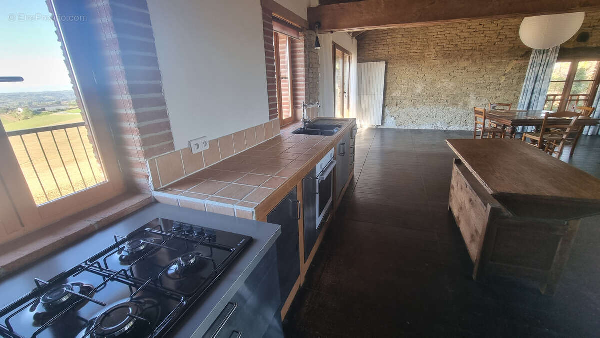 Maison à L&#039;ISLE-EN-DODON