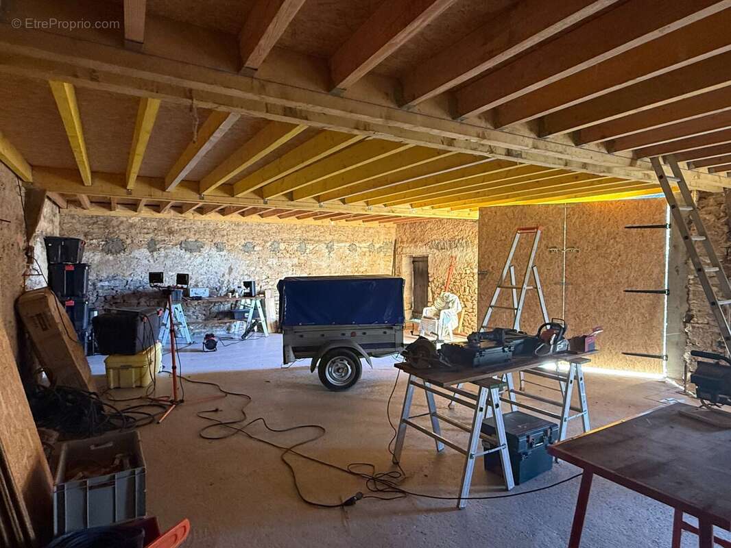 Maison à Sazeray  - photo 2