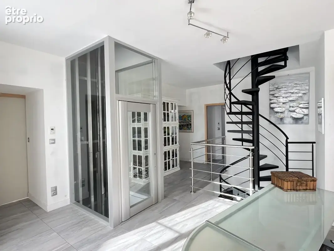 Rare - Maison de ville 4chs - Garage - cour - photo 11