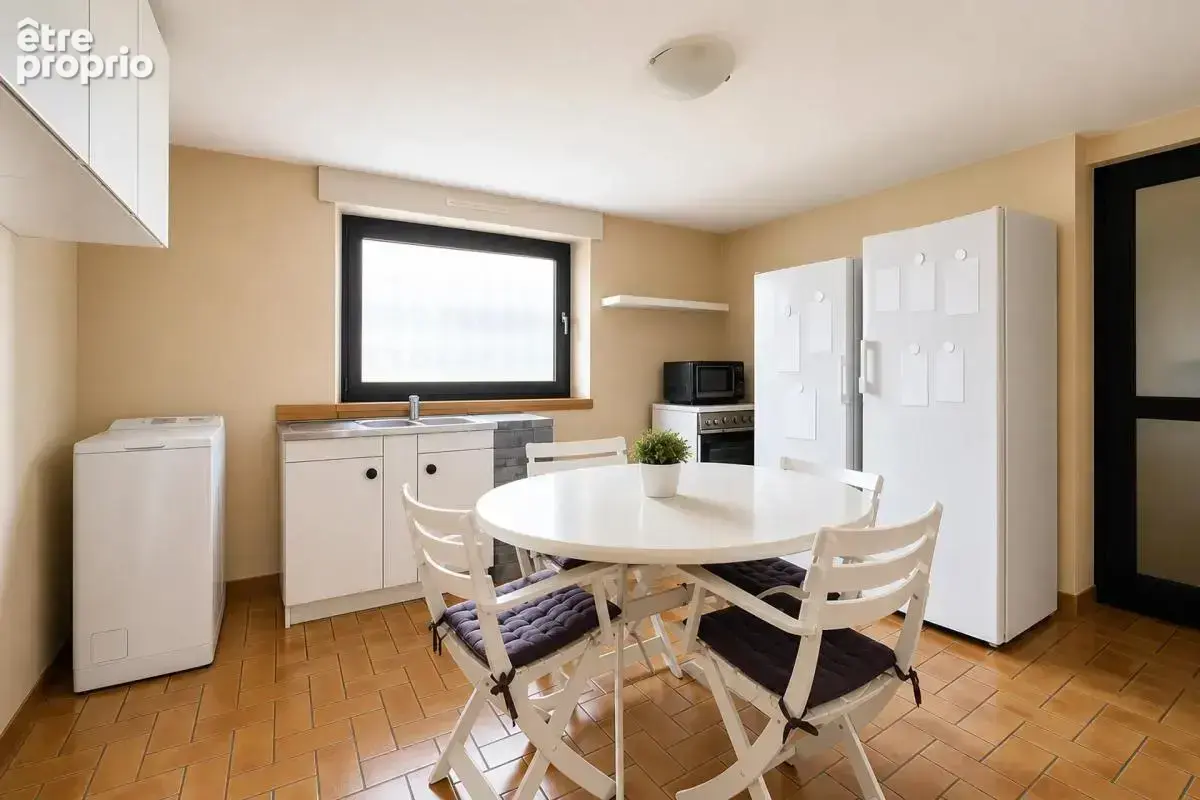 Maison de 6 pièces de 208 m² à Terville - photo 7