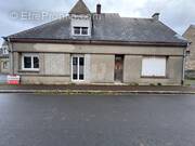 Maison à LA CHAPELLE-EN-JUGER