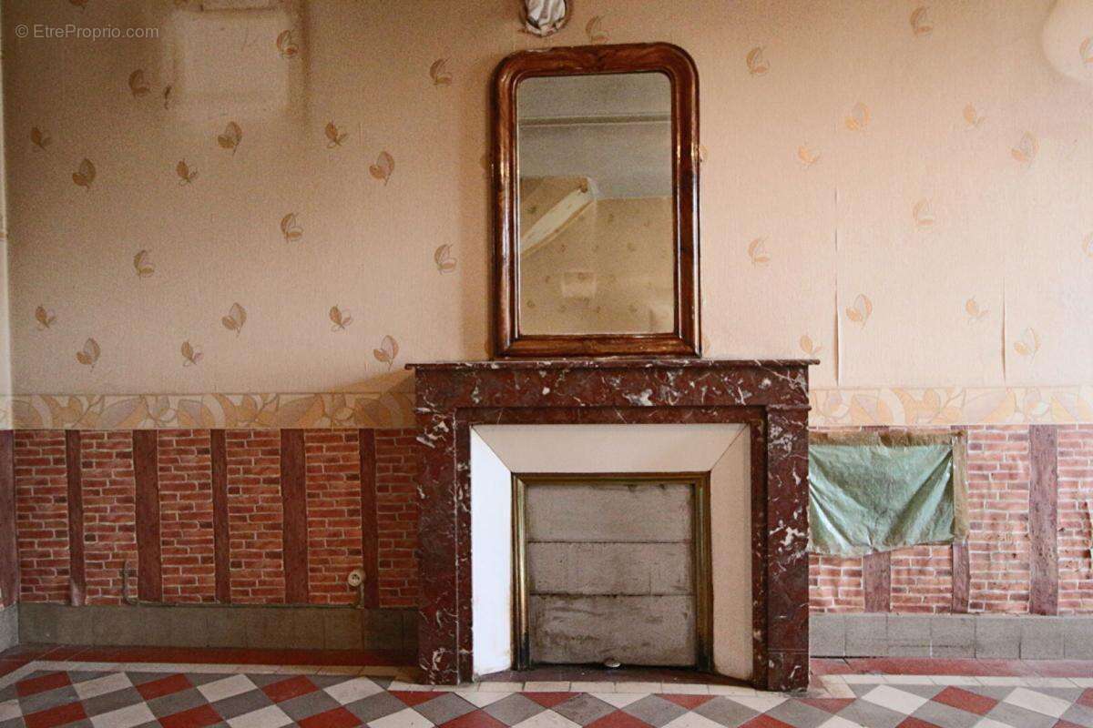 Maison à PIERREFONDS