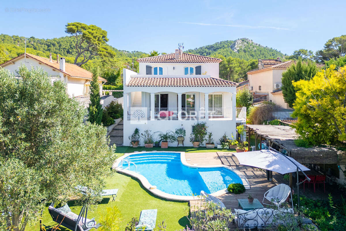 Maison à MARSEILLE-9E