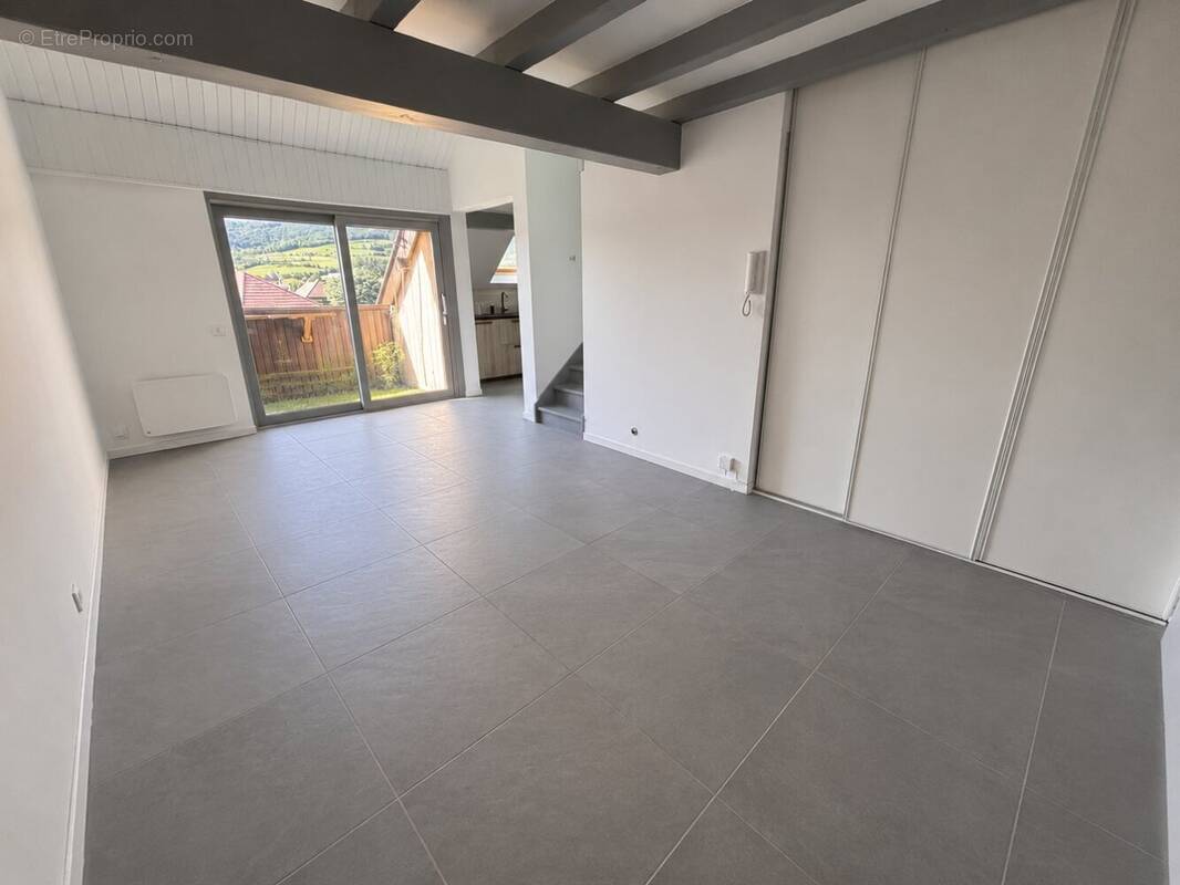 Appartement à EPAGNY