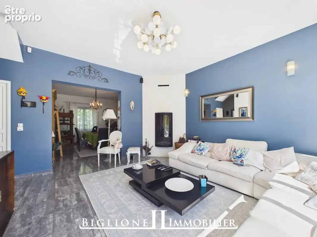 Maison 216 m² à Montfermeil  - photo 6