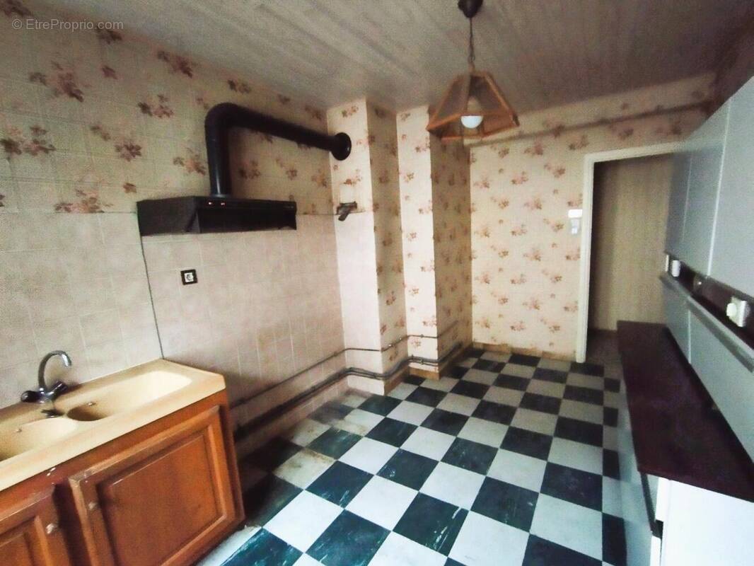 Photo 1 - Appartement à SAINT-MARTIN-DE-VALAMAS