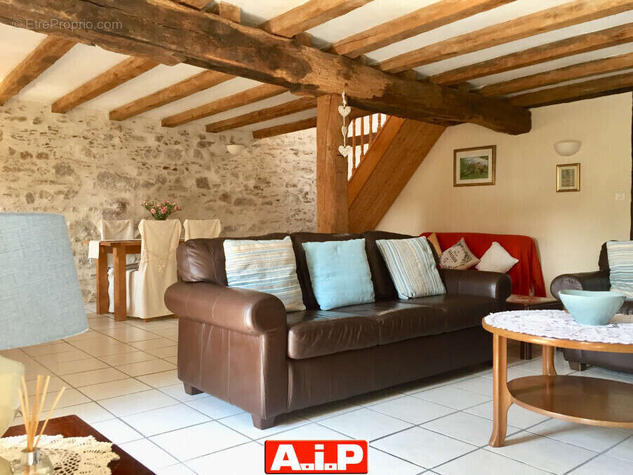 Maison à MOUILLERON-EN-PAREDS