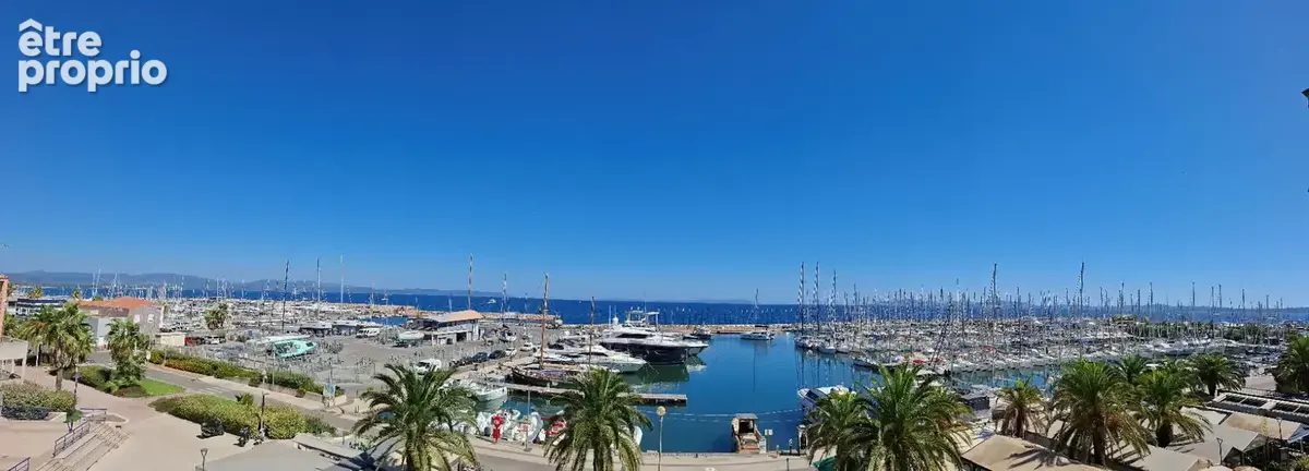 Appartement à HYERES