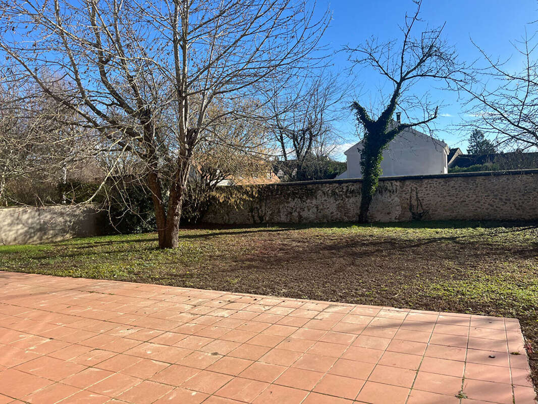 Maison à FEUCHEROLLES