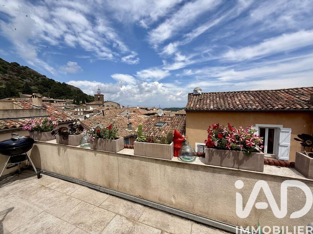 Photo 1 - Maison à LA GARDE-FREINET