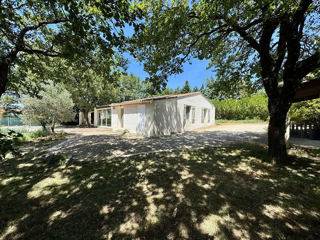 Maison à GRIGNAN