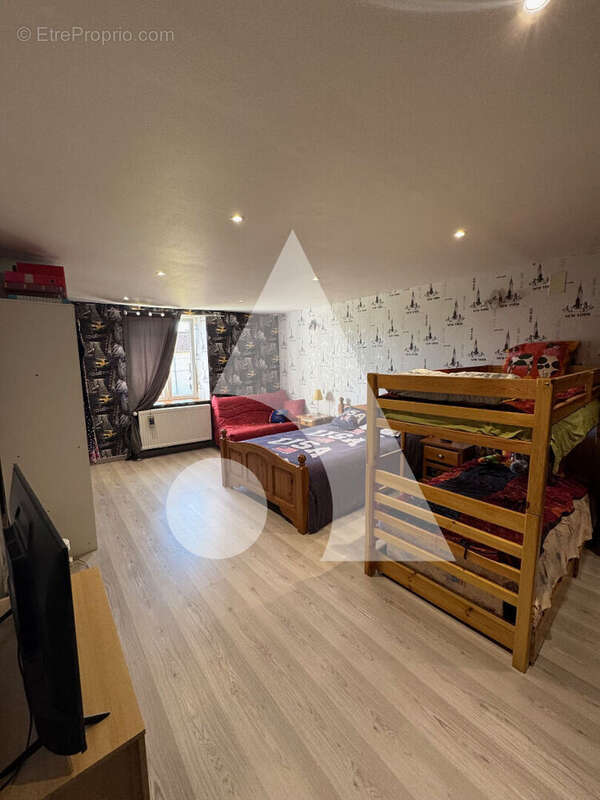 Maison à VOUTHON-BAS