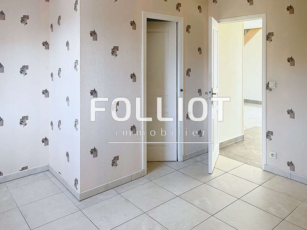 Maison à SAINT-COME-DE-FRESNE