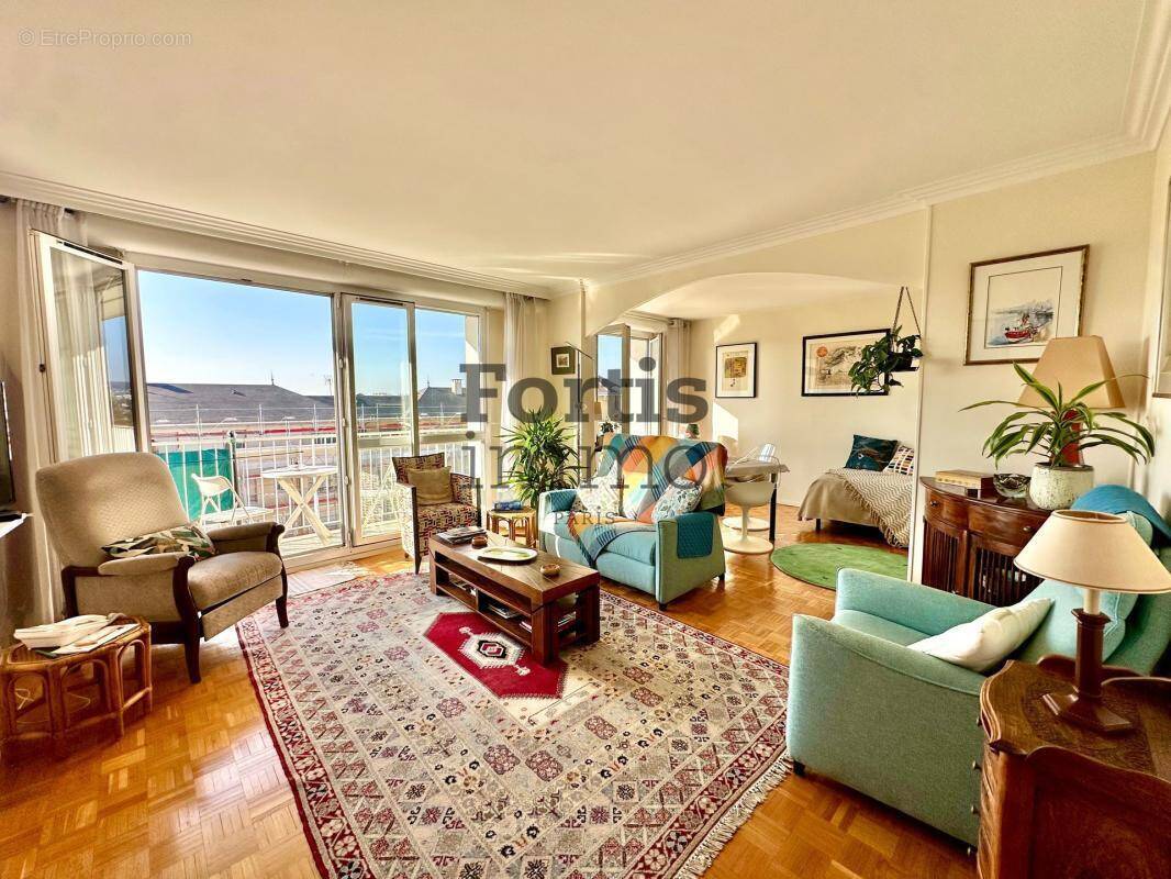 Appartement à SAINT-GRATIEN