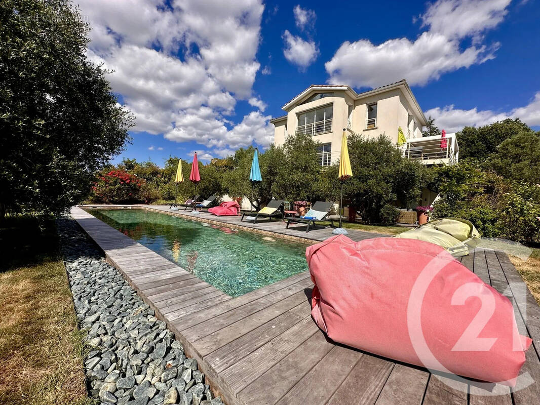 Maison à SENOUILLAC