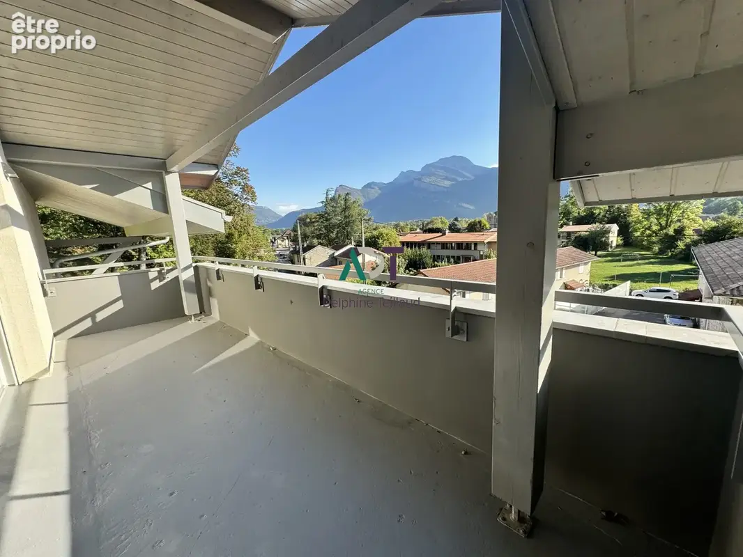 Photo Appartement à Noyarey au prix de N/C