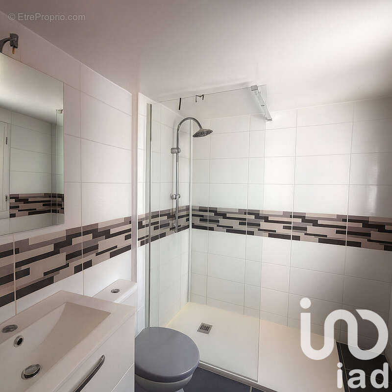 Photo 8 - Maison à VILLESENEUX