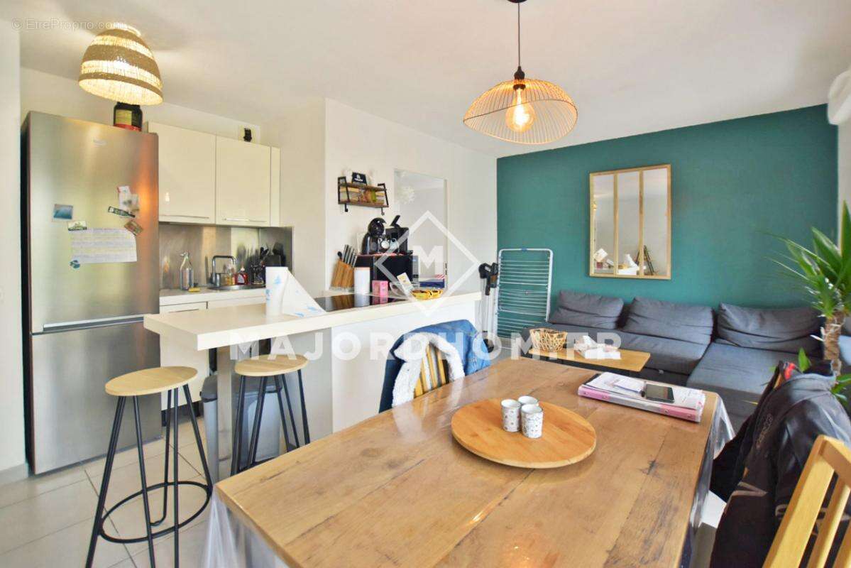 Appartement à MARSEILLE-12E