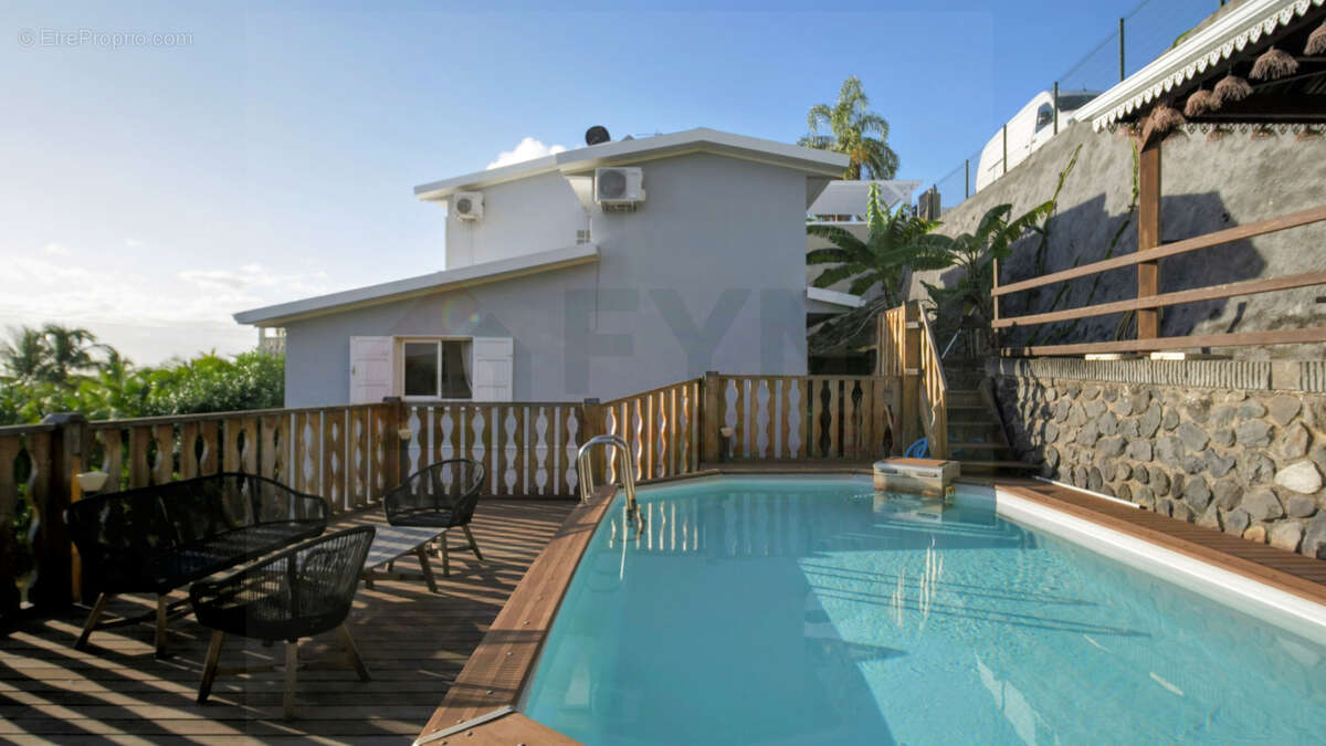 À VENDRE   Villa F5 avec piscine   La Possession - photo 2