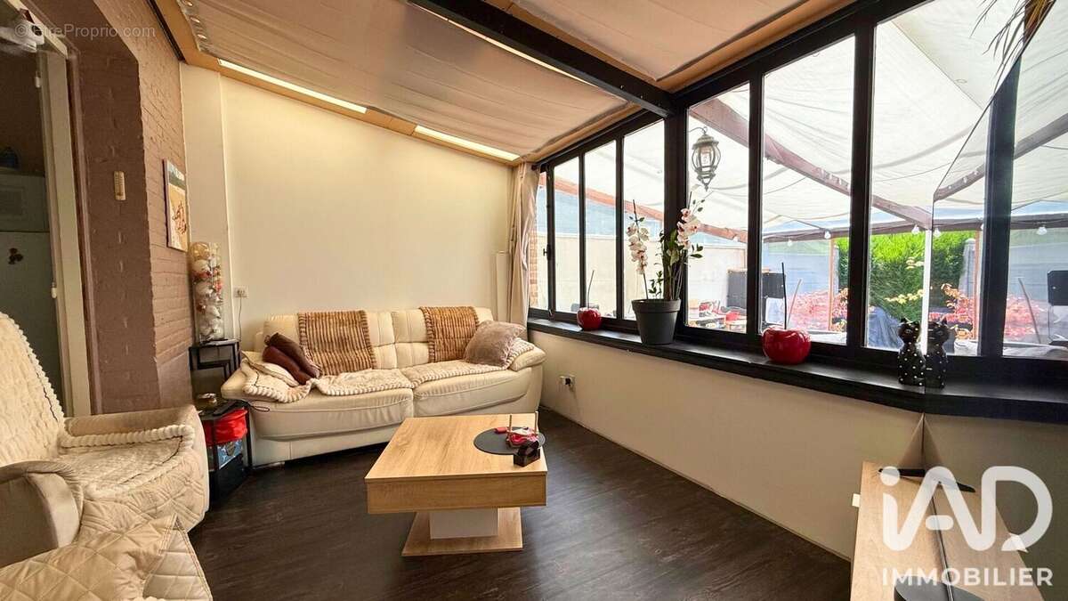 Maison 106 m² à Bailleul  - photo 4