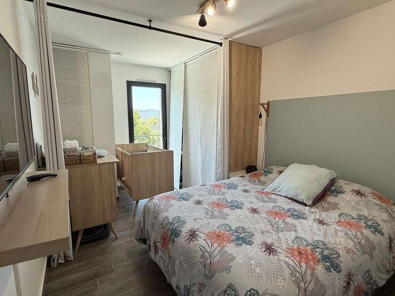 Maison à vendre 4 pièces CEYRESTE (13) - photo 5