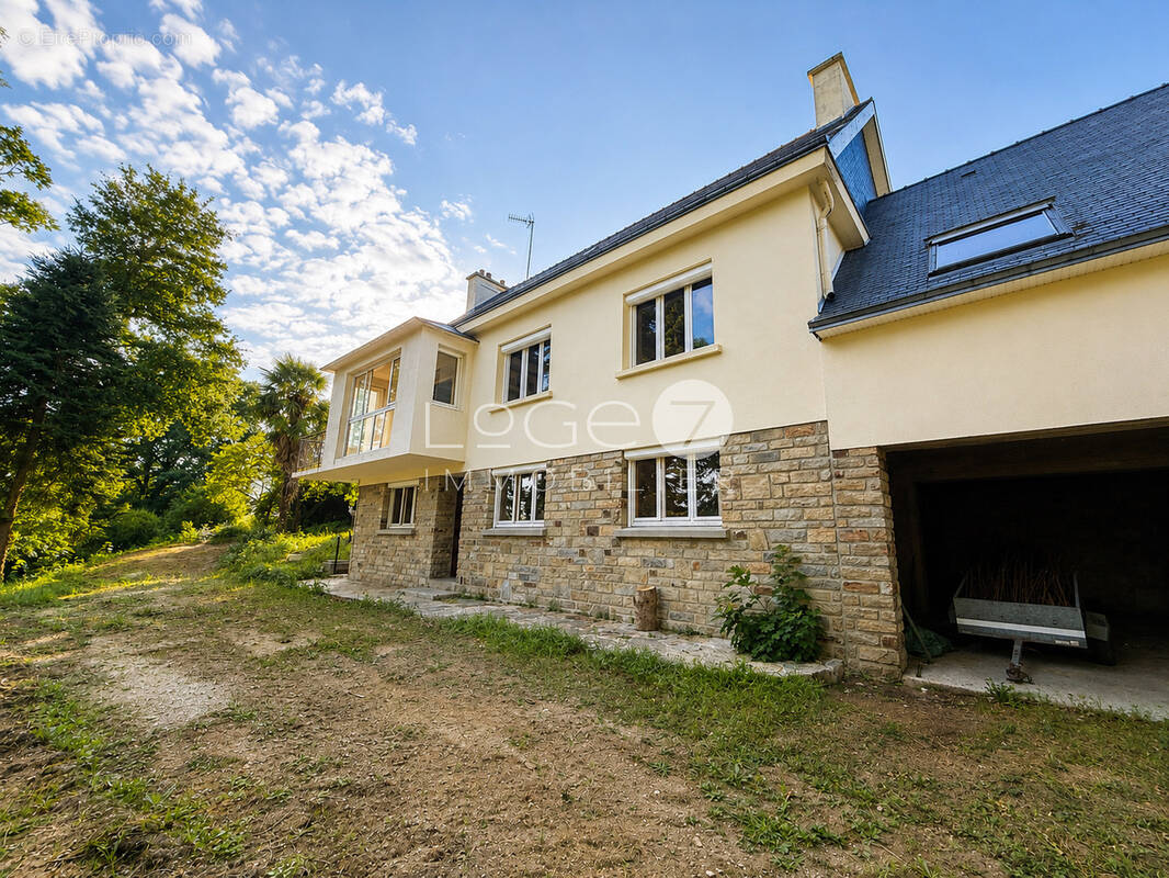 Appartement à QUIMPERLE