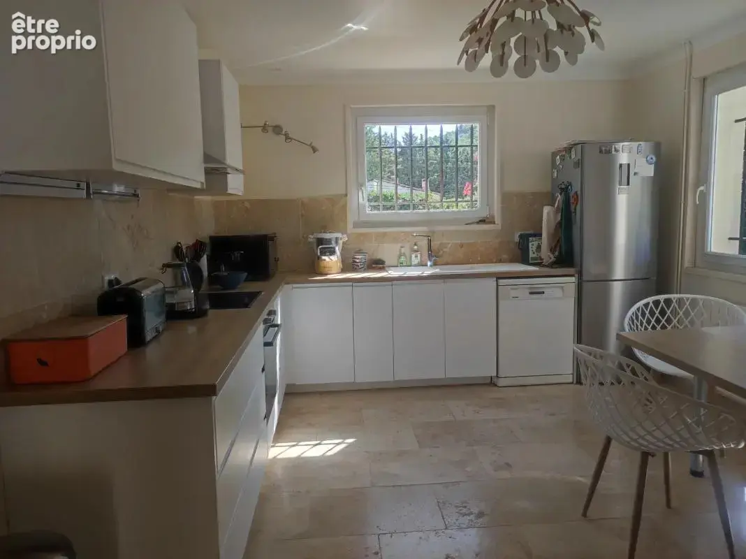 Maison de maçon de 217 m² sur 1 542 m² - photo 15