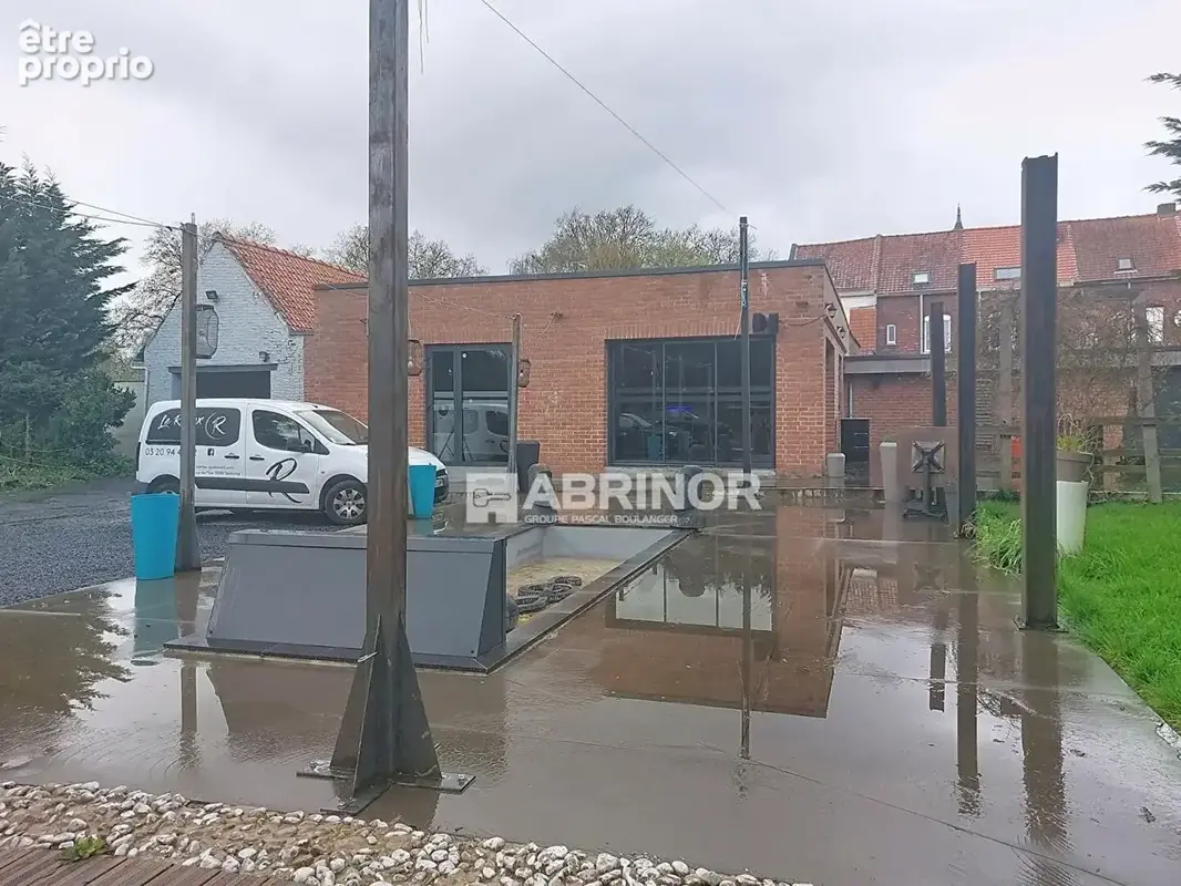 LOCAL COMMERCIAL de 384m² sur une parcelle de 2700m² - photo 16